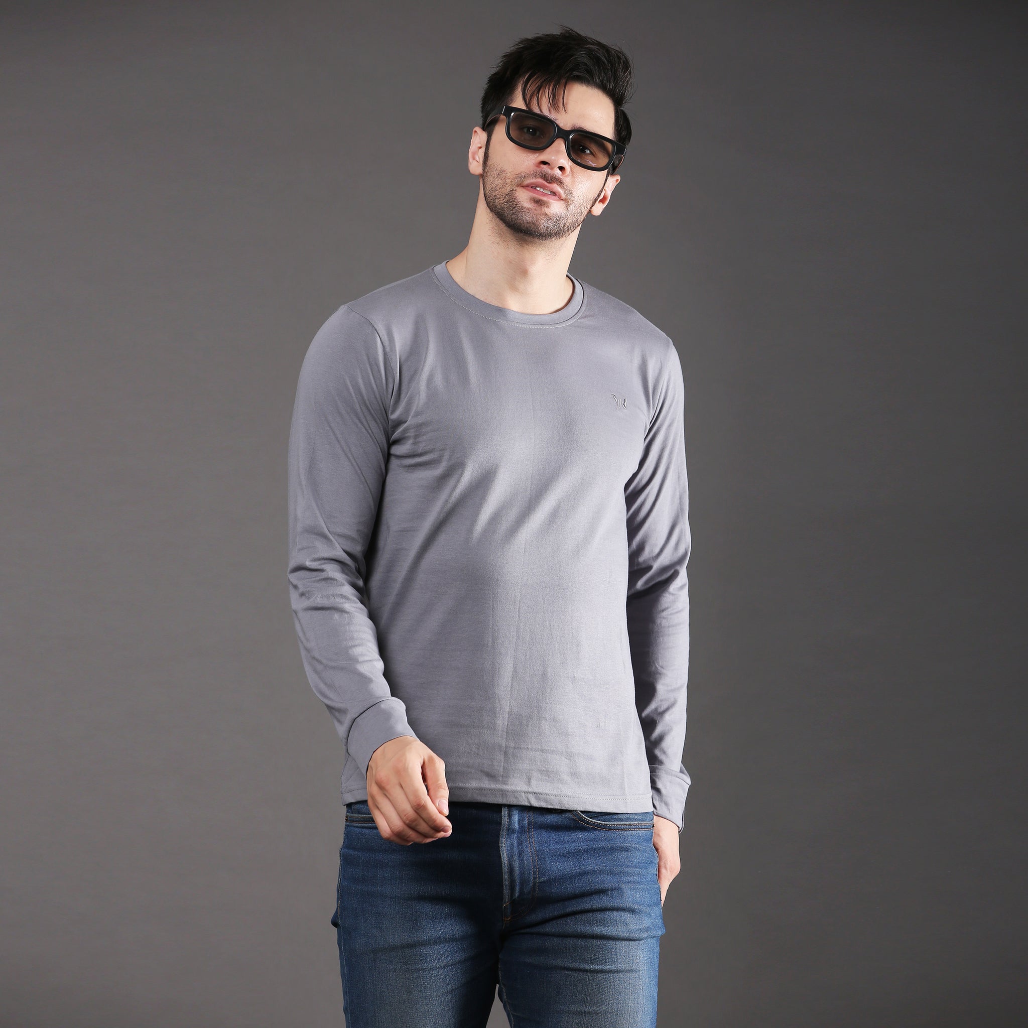 Solid full sleeve cotton tshirt