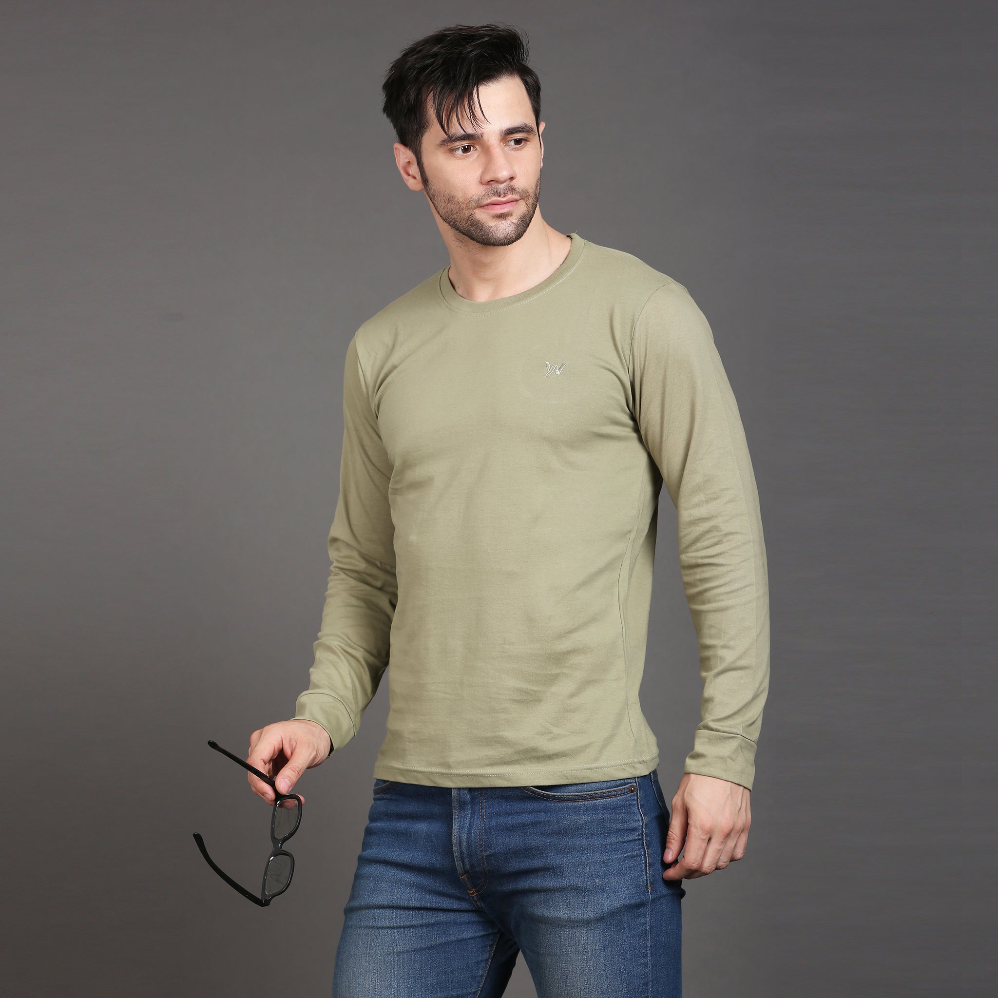Solid full sleeve cotton tshirt